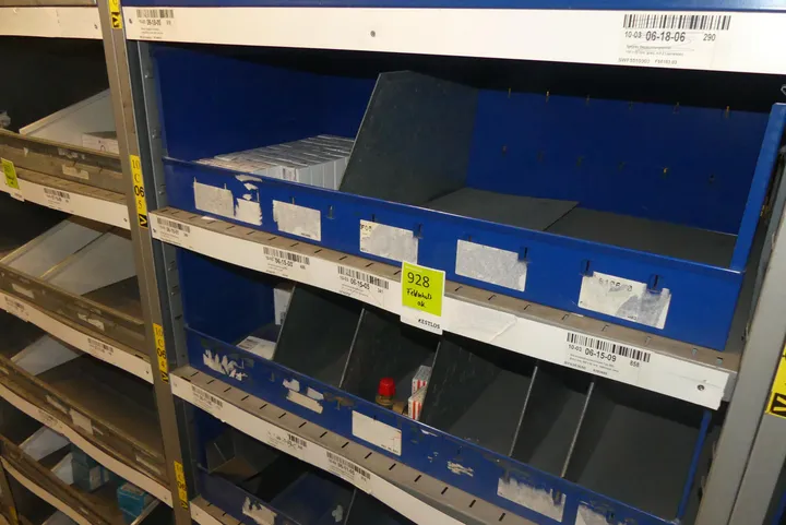 Konvolut Sanitär & Installation & Heizungstechnik, Zubehör, divers Umfang: Feldinhalt, ohne Kisten